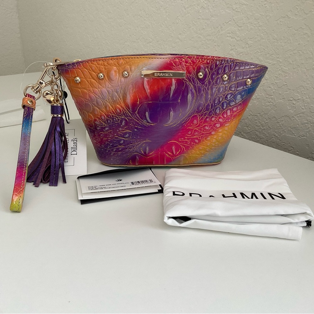 NWT Brahmin Gumdrop Ariana Wristlet